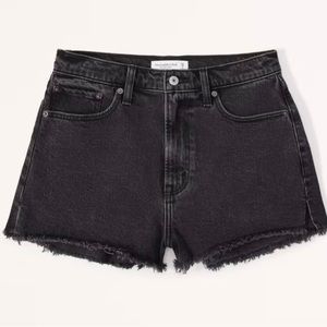 Abercrombie Curve Love High Rise Mom Short